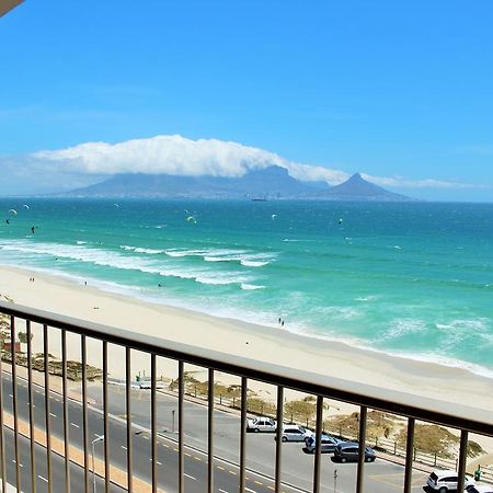 בלוברגסטראנד Blouberg Beachfront Apartment מראה חיצוני תמונה