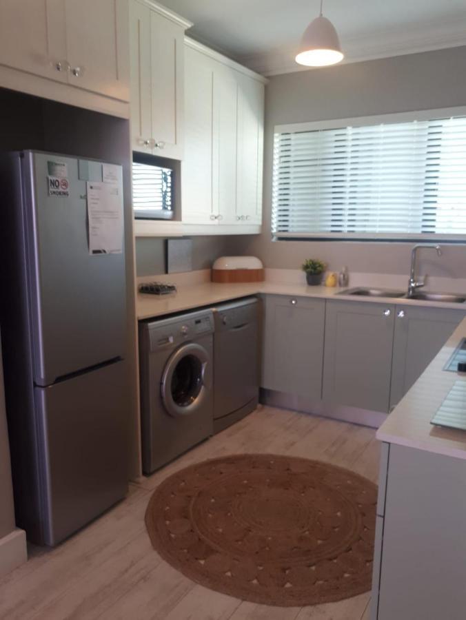 בלוברגסטראנד Blouberg Beachfront Apartment מראה חיצוני תמונה