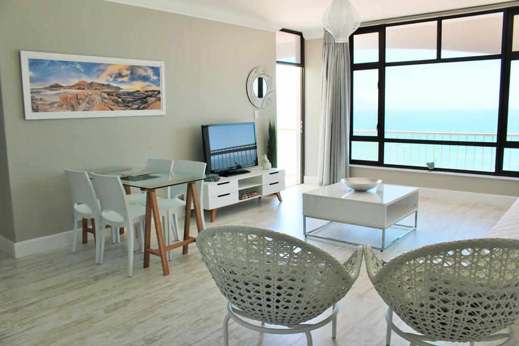 בלוברגסטראנד Blouberg Beachfront Apartment חדר תמונה