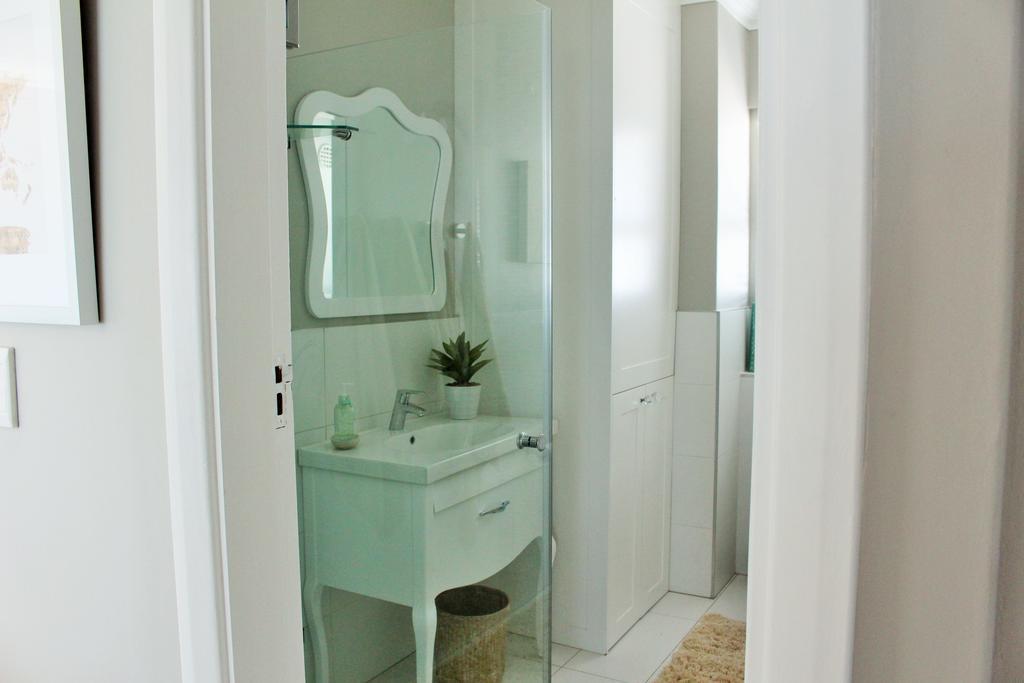 בלוברגסטראנד Blouberg Beachfront Apartment חדר תמונה